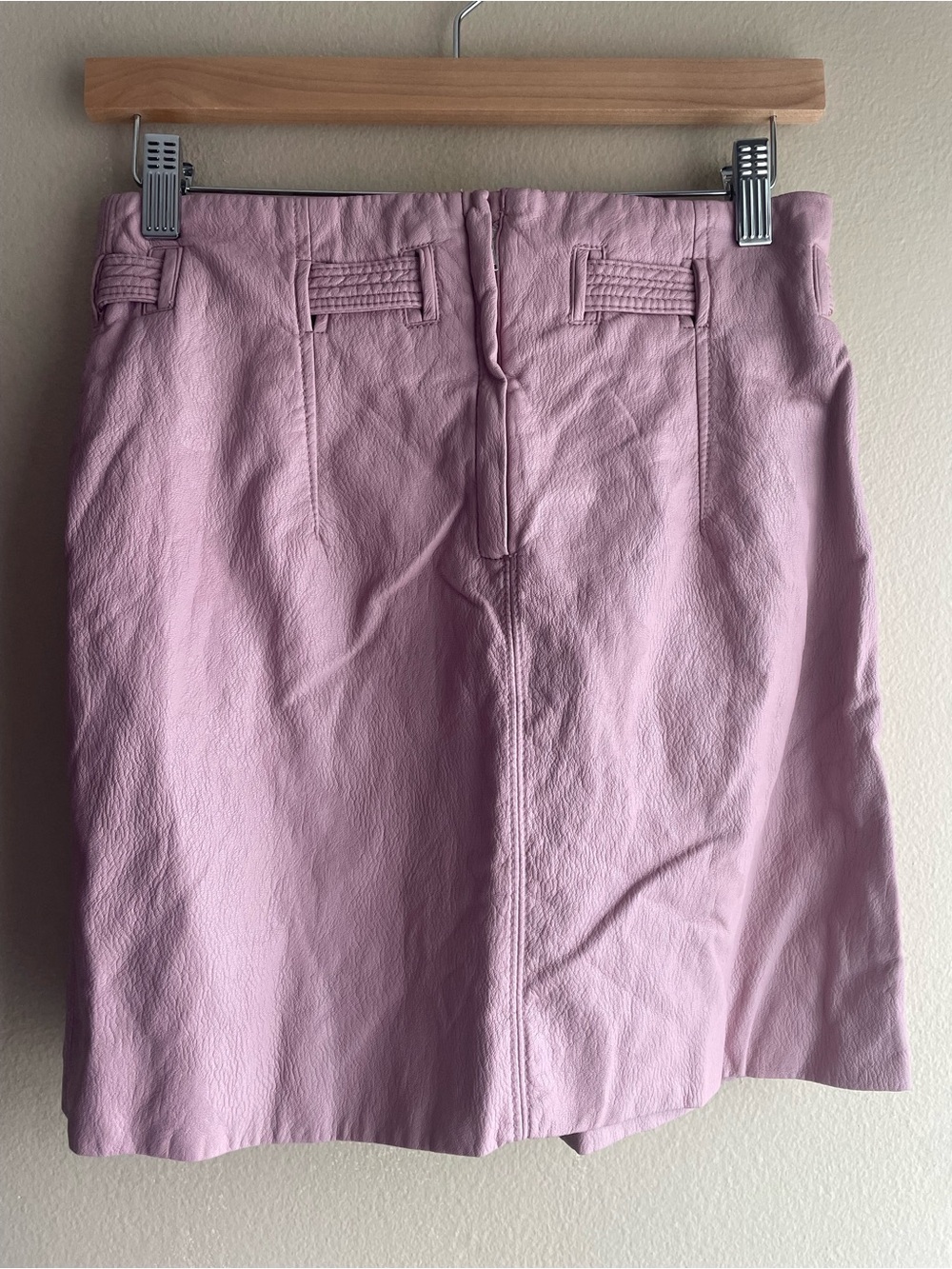 Free People Women’s Pink Faux Leather Mini Skirt Lined Zip Belt Solid Size 2